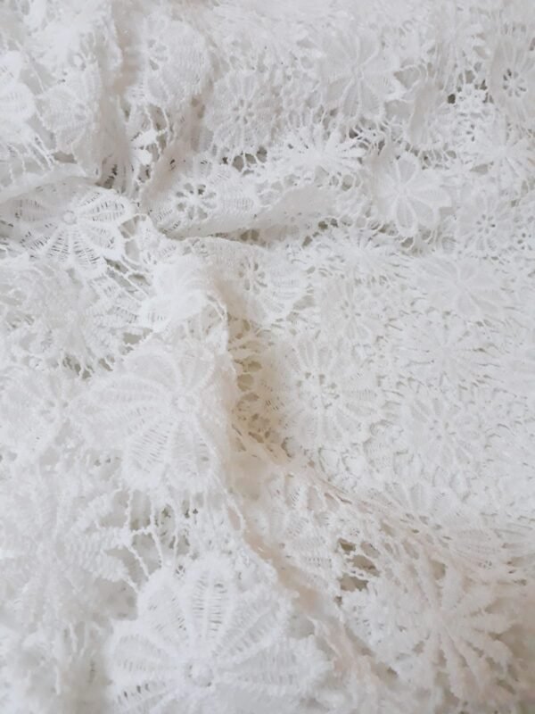 Renda Guipir Branco Off White Largura 1,30mt - Image 2