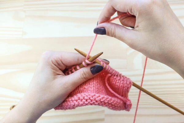Fio Lã Tricô e Crochê Cisne D'Primera Coats Novelo com 40g - Image 7